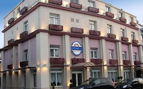 Olympos Hotel